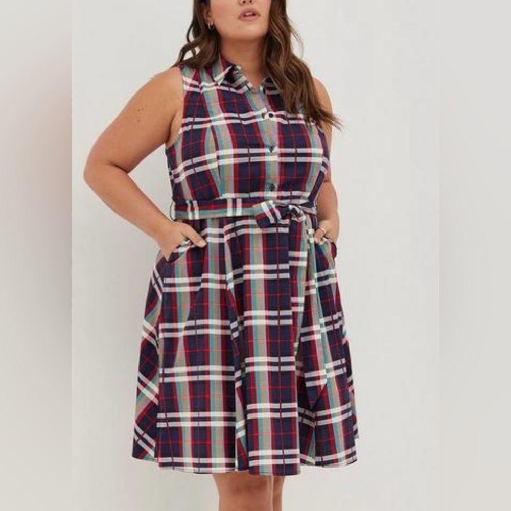 Torrid Poplin Collared Shirt Dress size 0 GUC